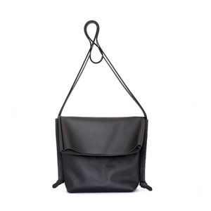 Market Canvas - Flip Crossbody Bag in Black Soft Leather